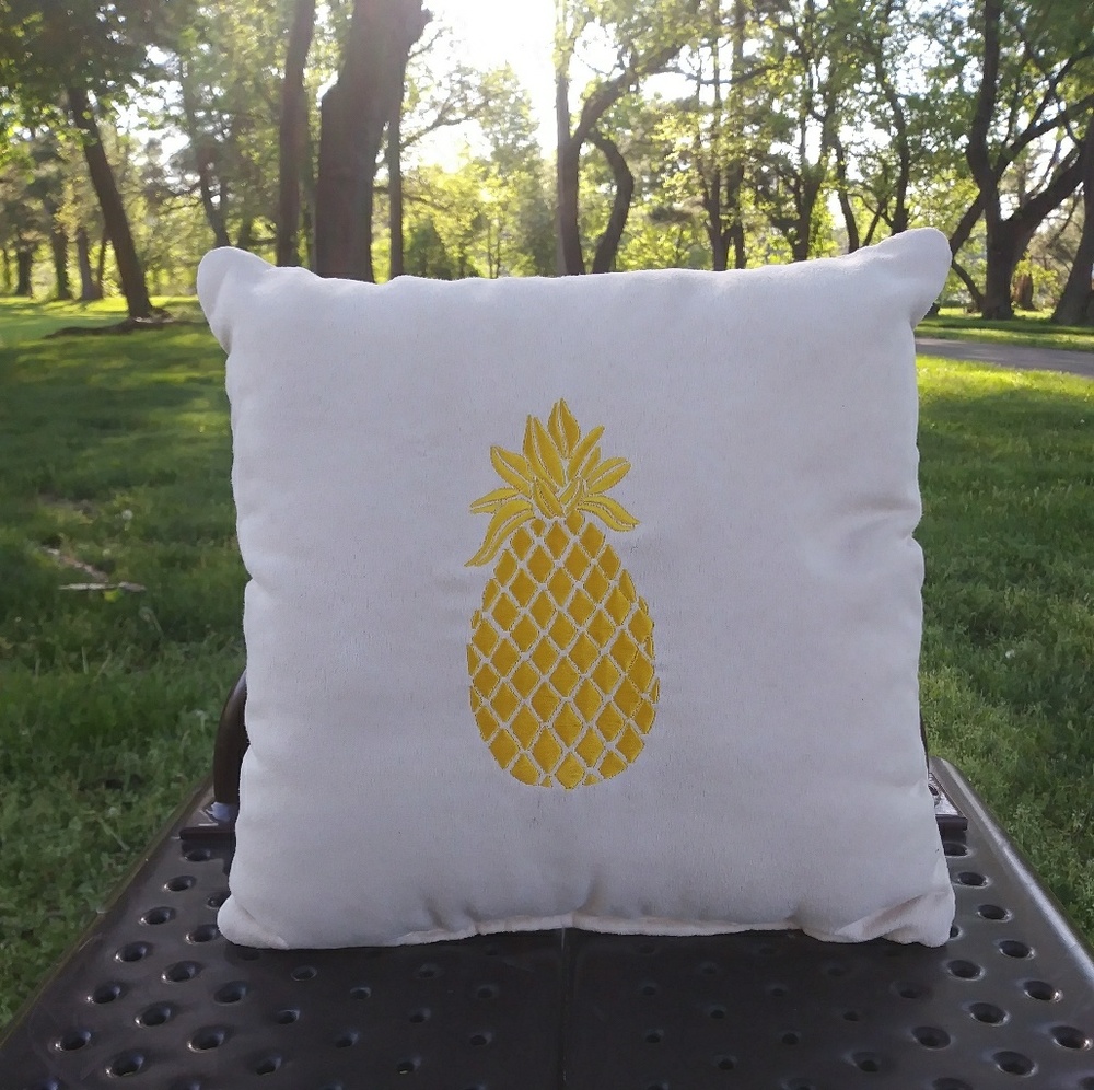 *Sold!* 🍍Pineapple!🍍 Decoration Pillow